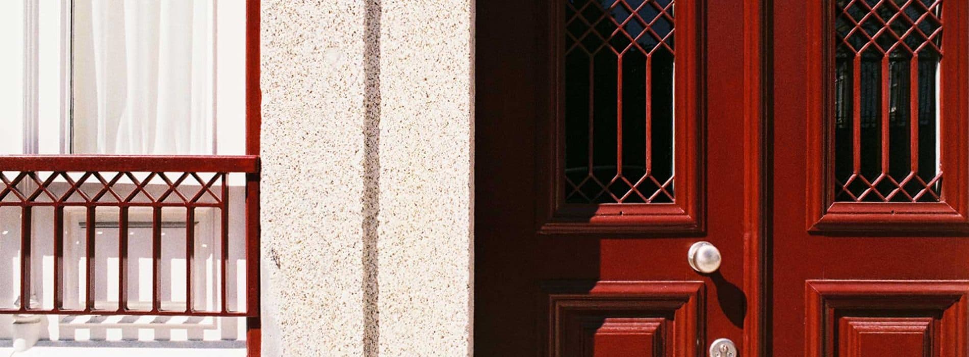 Reconversão de moradia em 9 apartamentos em Álvares Cabral