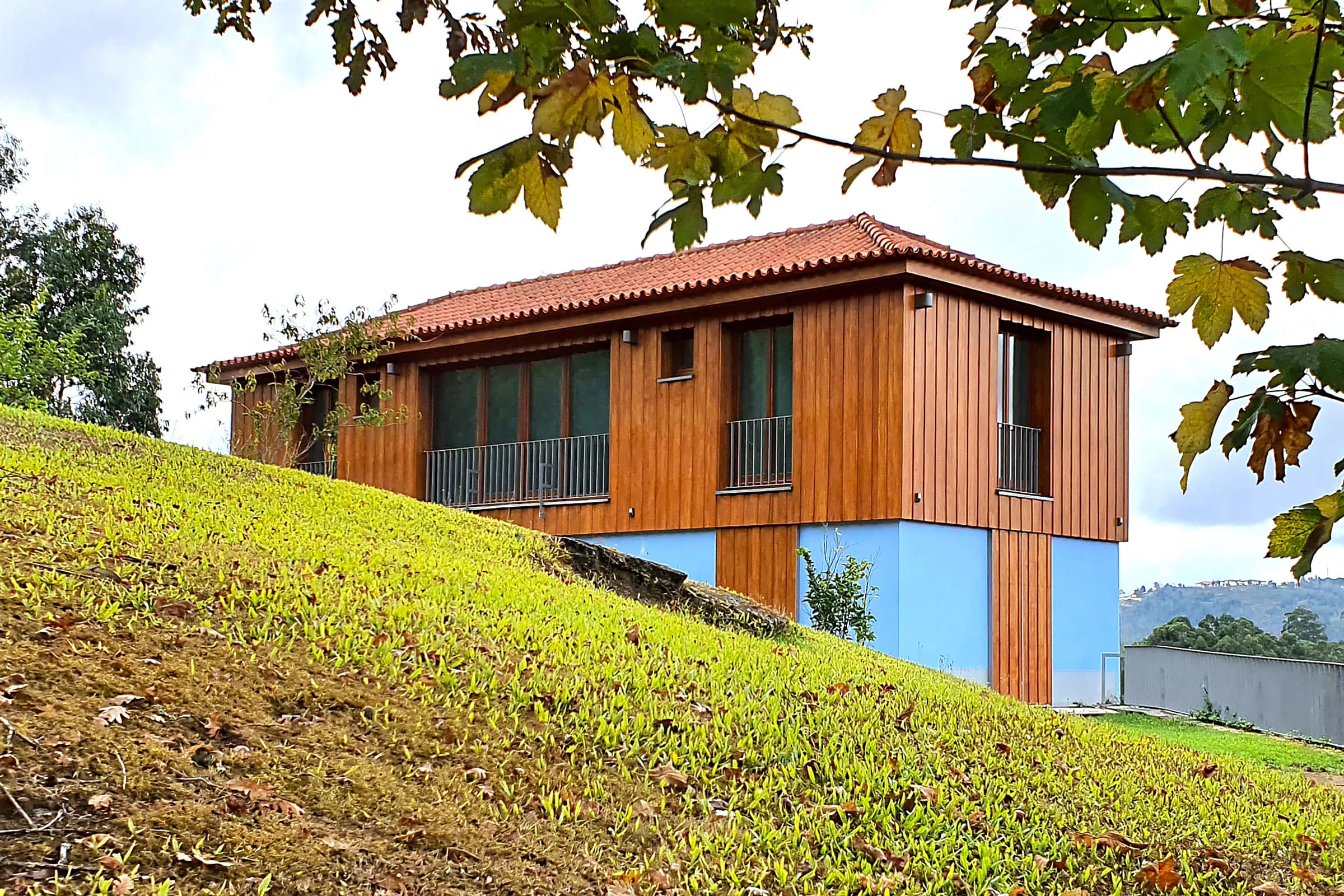 Reconversão de um Posto da Guarda em Habitação, no Minho