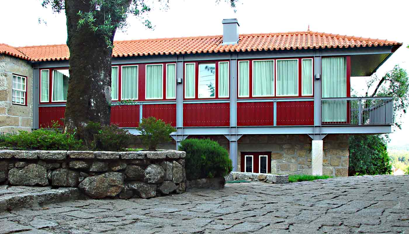 Casa de Quinta no Pico de Regalados​ - vista do volume ampliado
